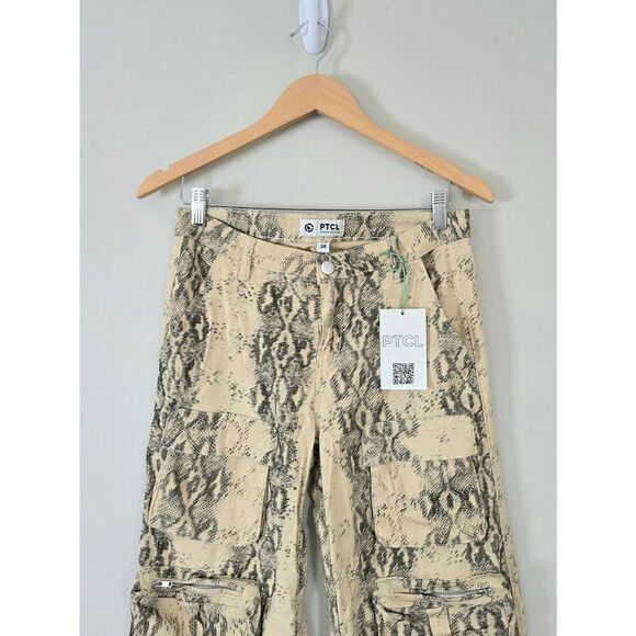 PTCL Cargo Baggy Style Pants Size 26 Snake Print Pockets Low-Rise NEW - Picture 5 of 7